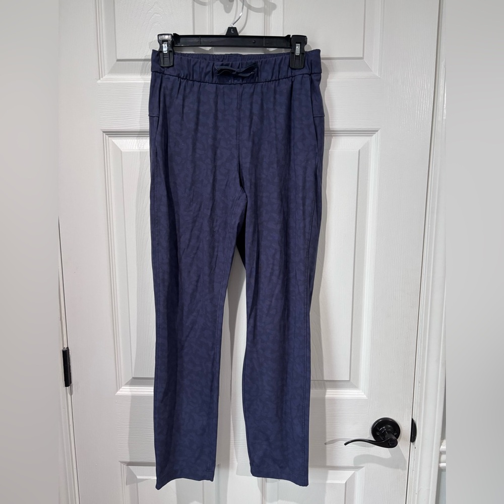 Crz Yoga Lightweight Buttersoft Pants Size M Purple Blue Print Women’s
